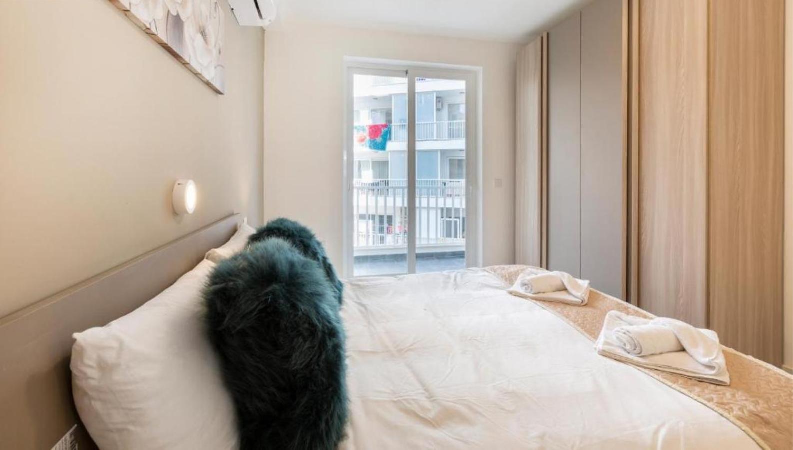 New 3 Bedroom Apartment A1 เซนต์พอลส์เบย์ ภายนอก รูปภาพ