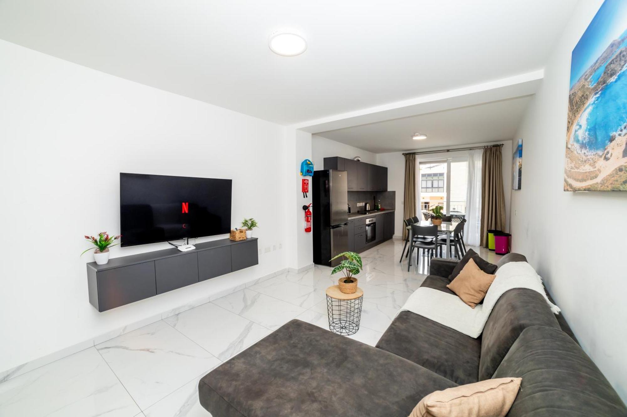 New 3 Bedroom Apartment A1 เซนต์พอลส์เบย์ ภายนอก รูปภาพ