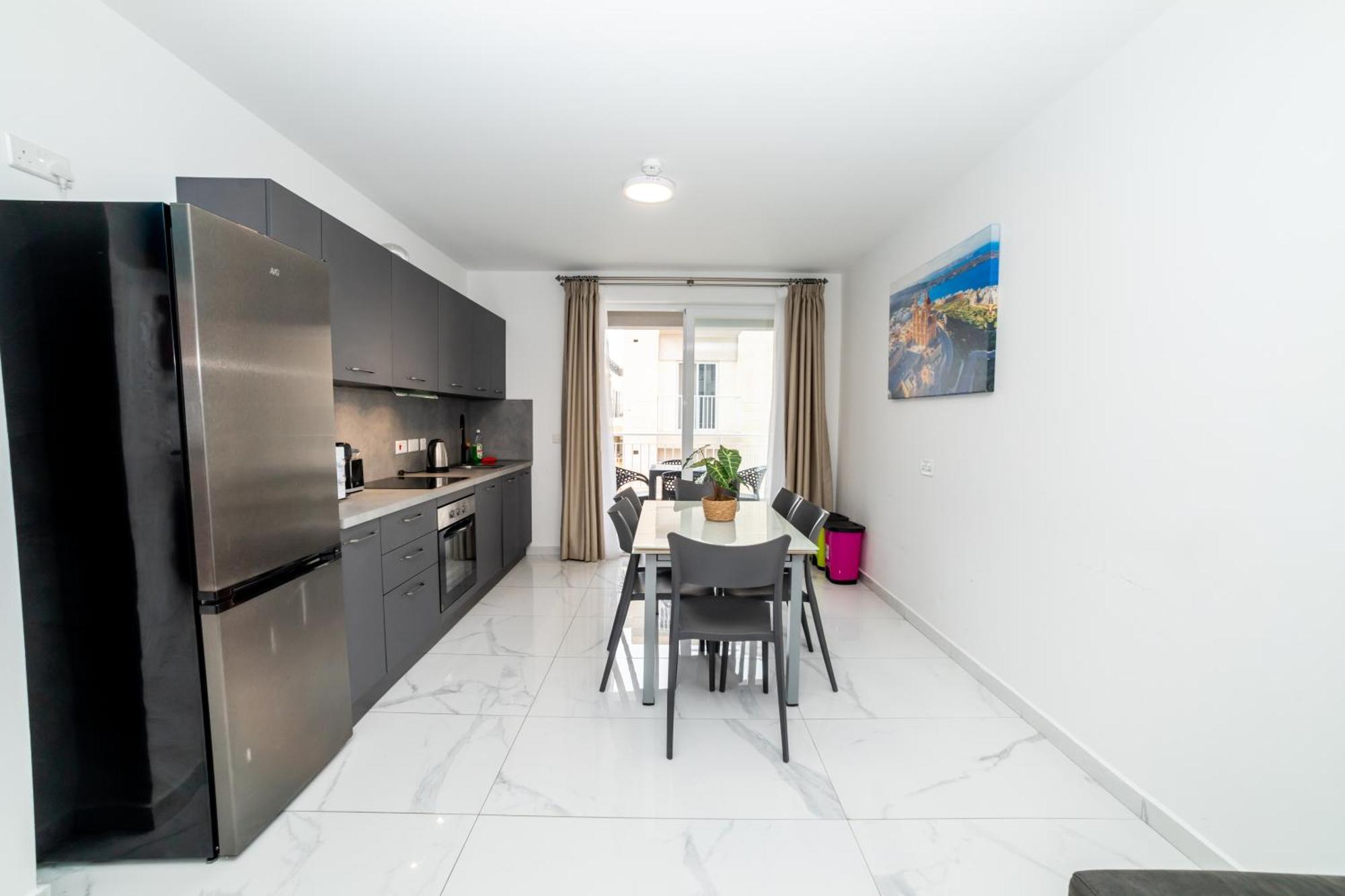 New 3 Bedroom Apartment A1 เซนต์พอลส์เบย์ ภายนอก รูปภาพ