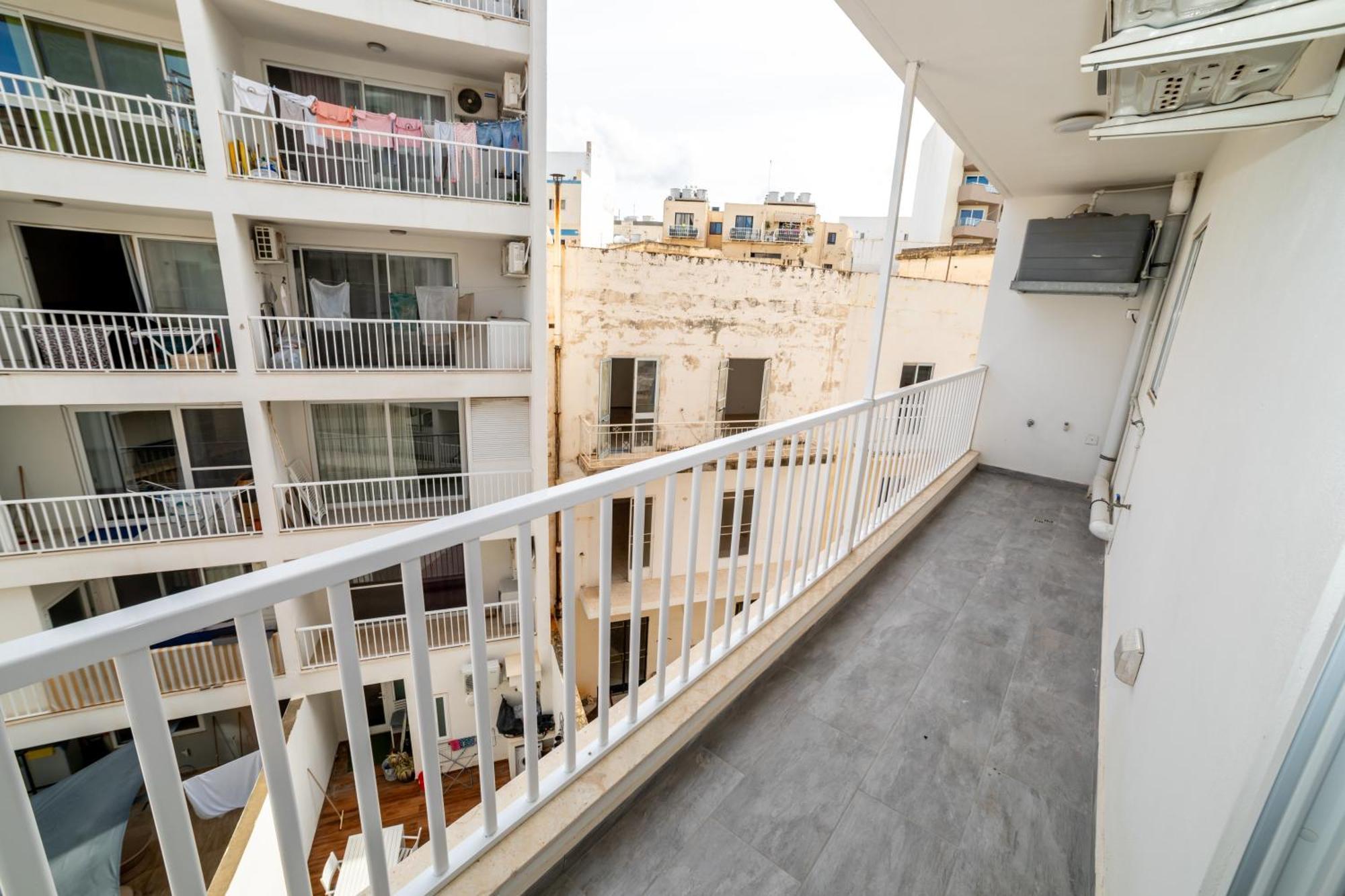 New 3 Bedroom Apartment A1 เซนต์พอลส์เบย์ ภายนอก รูปภาพ